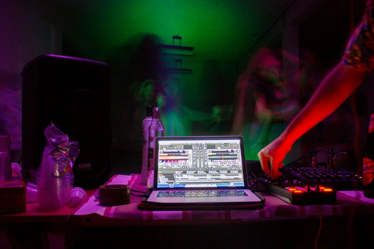 dj wedding packages